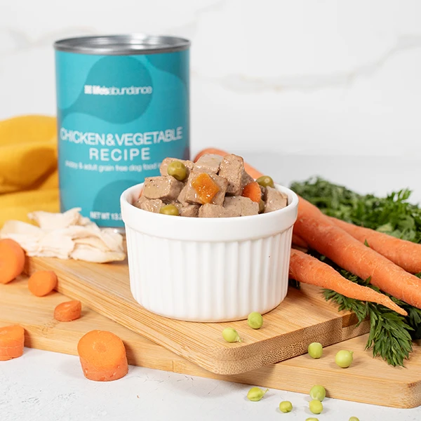 Life’s Abundance Dog Food Review (Canned)